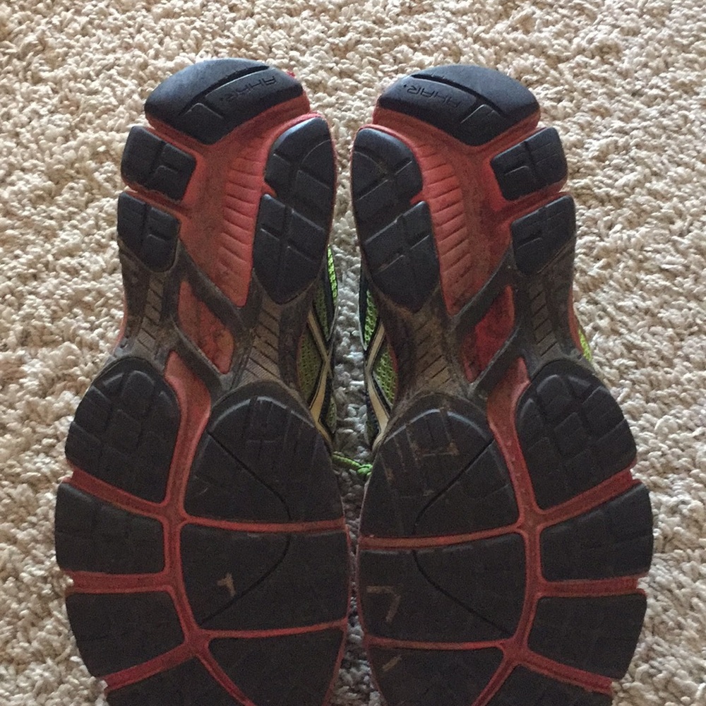 ASICS Running Shoes - Picture 5 of 8
